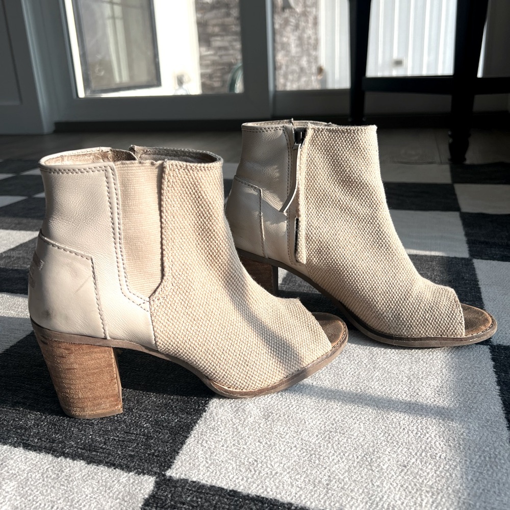 Sperry Heel Canvas Block Heel